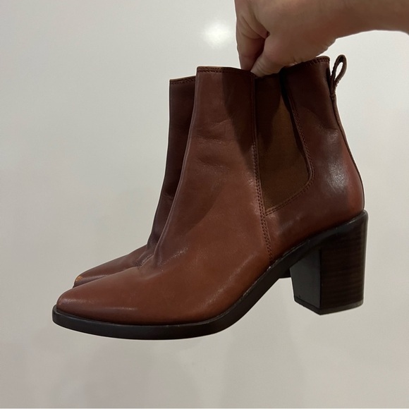 Madewell Newbury Chelsea Boot - Picture 15 of 16